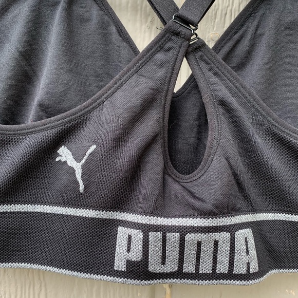 PUMA black and grey lightly padded sports bra - Picture 5 of 10